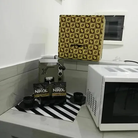 Neapolis Center Bed and Breakfast