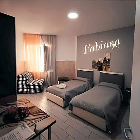Neapolis Center فندق مبيت وإفطار نابولي