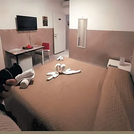 Panzió Neapolis Center 4*