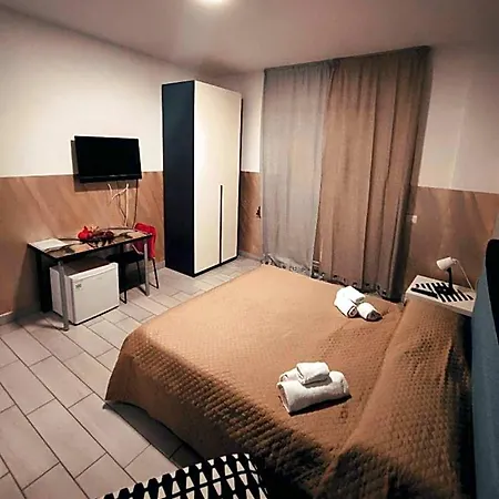 Neapolis Center 4* نابولي