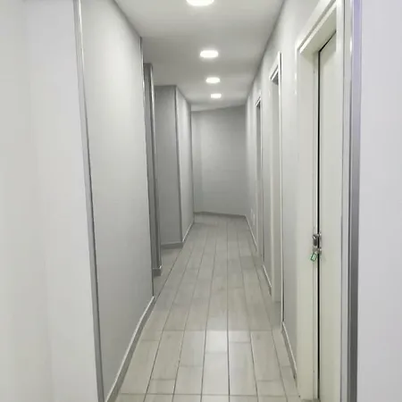 Neapolis Center Naples