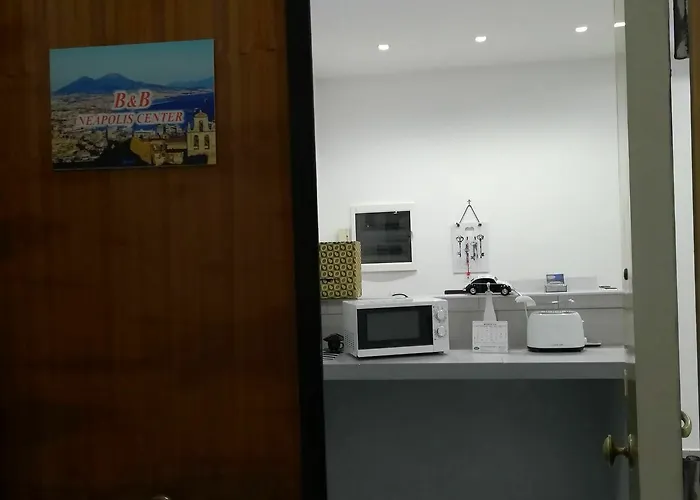 Neapolis Center Oda ve Kahvaltı 4*