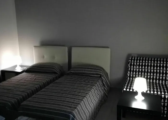 Neapolis Center Oda ve Kahvaltı 4*