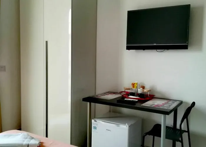 Neapolis Center Bed & Breakfast