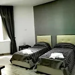 Neapolis Center 4*